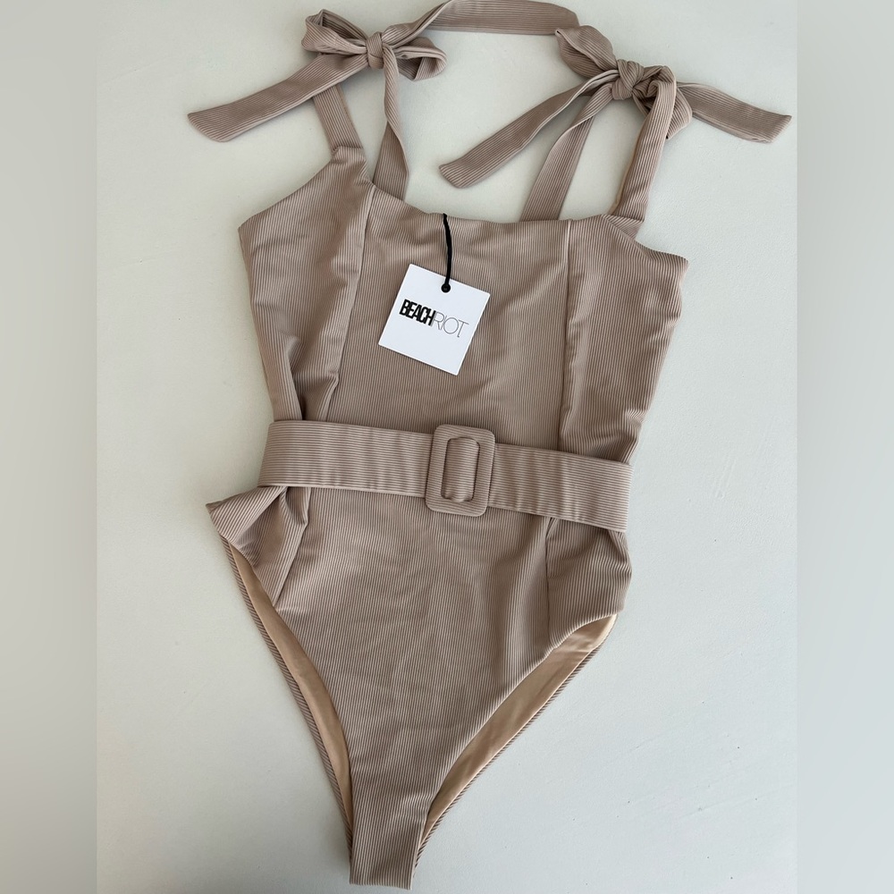 Beach Riot NWT Sydney Ribbed One Piece